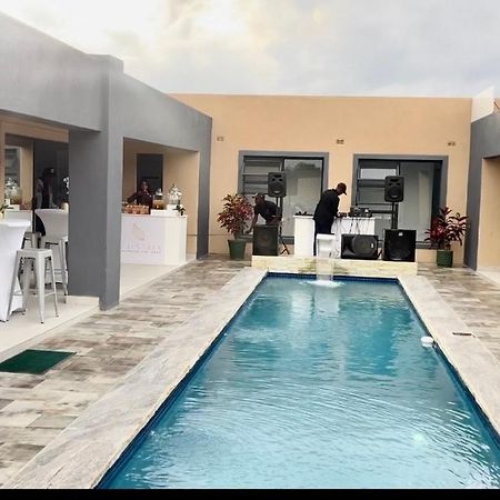 De Lux Villa 불라와요 외부 사진